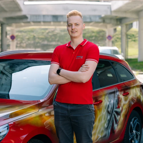 Adlo pobočka Ostrava - specialista s autem