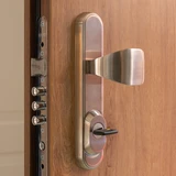 ELITE ZENEL - detail zámku