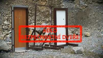 Existují nepřekonatelné dveře? Test střelbou z děla