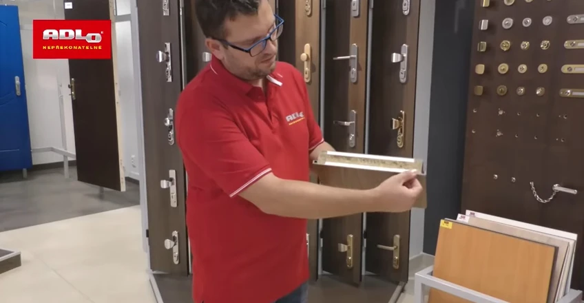 Jak vybrat nové vstupní bezpečnostní dveře do bytu