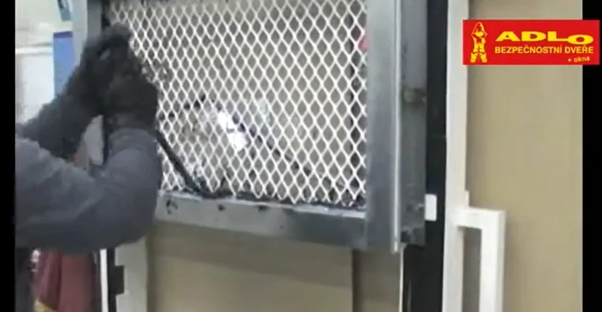 Test překonání mřížového světlíku ADLO